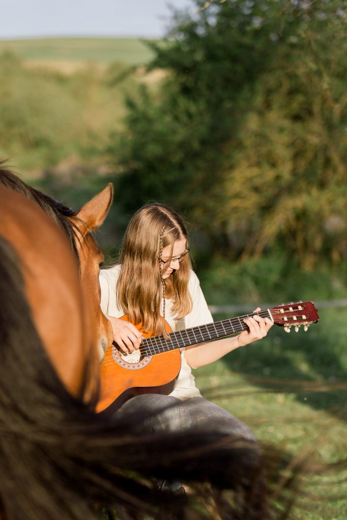 portétové fotky s gitarou